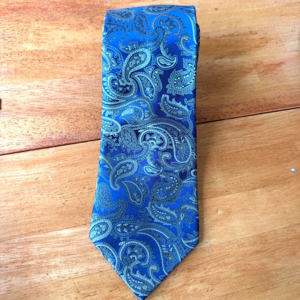 Sean John Fine Tailoring Mens Silk Necktie Blue Gold Paisley Hand Made Tie